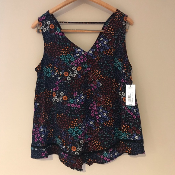 Tops - 🍁Fall blouse